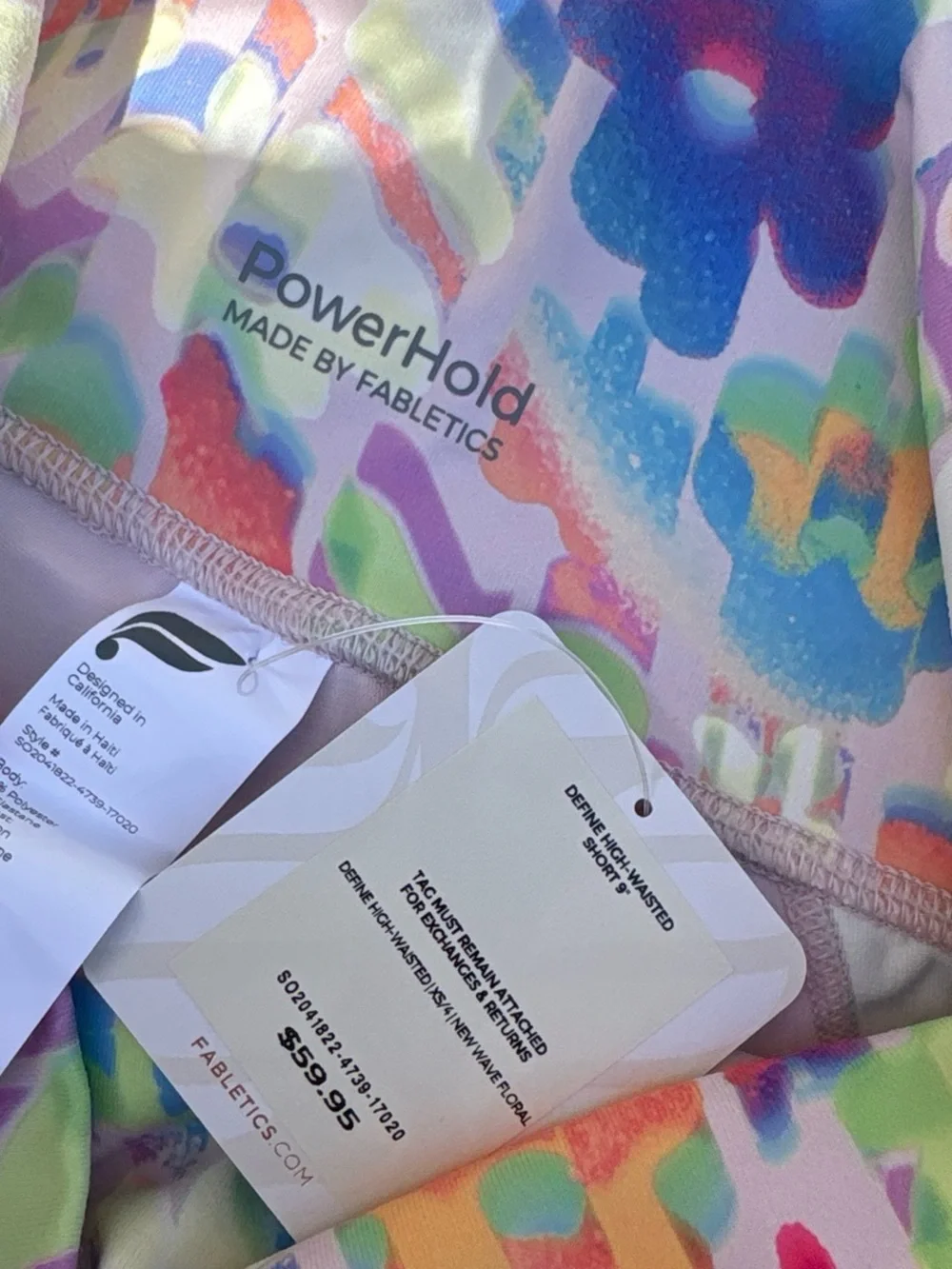 NWT Fabletics Define PowerHold High-Waisted 9'' Shorts New Wave Floral Size XS